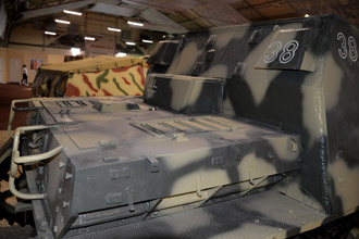   Sturmpanzer IV Brummbar,  