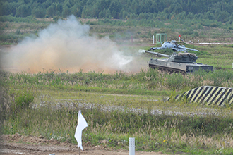 125-мм САУ 2С25 «Спрут-СДМ», показ боевых возможностей ВДВ в программе форума «Армия-2020»