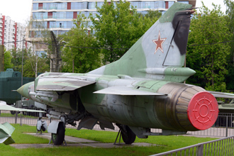 Истребитель-бомбардировщик Миг-23С, ЦМВС, г.Москва