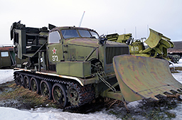 Машина для отрывки котлованов МДК-2м 