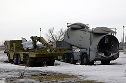 ТЗМ и пусковая установка комплекса ВР-3 Рейс