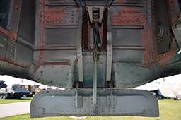 Ниша передней стойки шасси МиГ-25РУ, Технический музей, г.Тольятти 