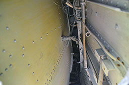 Задняя стенка передней герметичной кабины в районе шпангоута №12, Ту-16А 