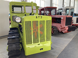 Сельскохозяйственный пахотный трактор Т-4А «Алтаец», Алтайский тракторный завод, Научно-технический музей истории трактора, Чебоксары