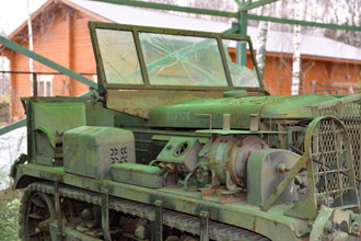 Гусеничный трактор Cletrac High-Speed M2, Военно-технический музей в селе Ивановское
