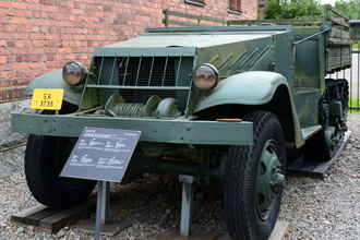Полугусеничный тягач М2A1, США, Музей артиллерии, г.Хямеэнлинна
