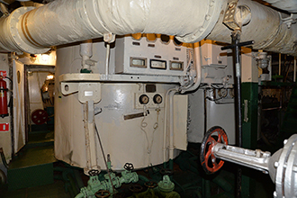 Фильтр активированного угля для подготовки воды, Музей Ледокол «Красин»