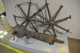 Рулевая колонка со штурвалами с эминца «Свобода», Музей истории Кронштадта