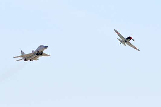 МиГ-3 и МиГ-29М2, МАКС-2015