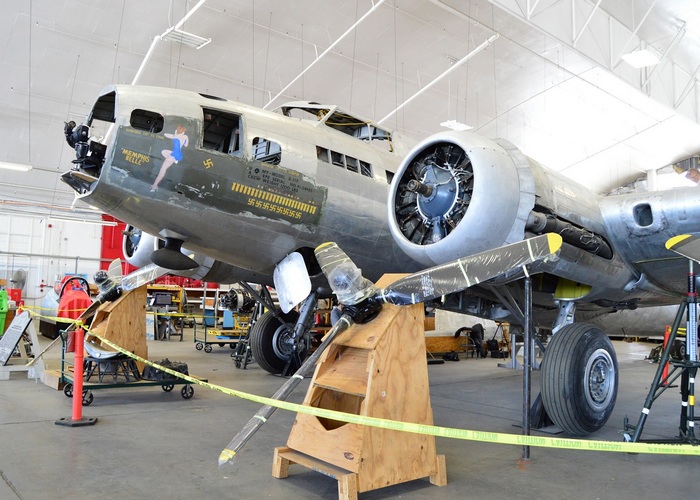 «Memphis Belle» на реставрации в Национальном музее ВВС США 