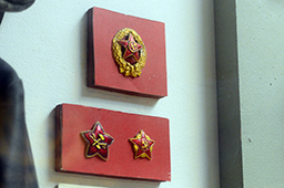Довоенные кокарды Красной Армии, музей военной истории Республики Беларусь