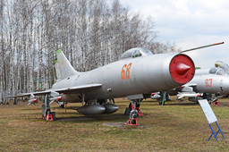 Су-9 (68, красный), Центральный музей ВВС РФ, п.Монино