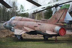 Су-17М4 (05, синий), Центральный музей ВВС РФ, п.Монино