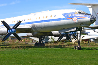 Ту-114, Центральный музей ВВС РФ, п.Монино