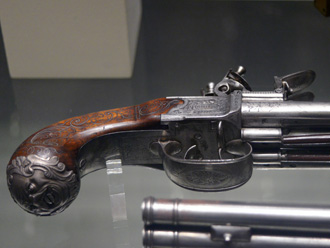 Пара кремневых трехствольных пистолетов (Англия, 1770-1787 гг.), Музей Отечественной войны 1812 года, г.Москва