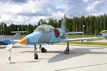 Учебно-тренировочный самолет Aero L-39C, парк «Патриот»