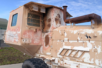Самоходный бойковый минный трал Aardvark JSFU (Великобритания). Экспозиция, посвящённая локальному конфликту в Сирии, парк «Патриот»