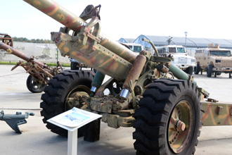 130-мм пушка М-46. Экспозиция, посвящённая локальному конфликту в Сирии, парк «Патриот»