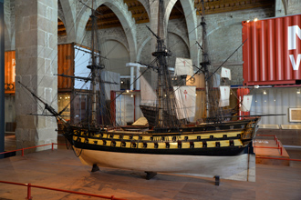 Модель 80-пушечного корабля, Морской музей Барселоны