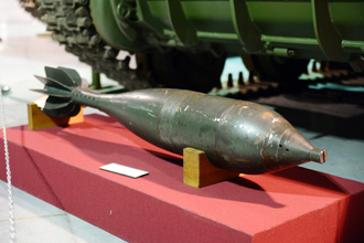 Cтальная фугасная мина 53-Ф-864 к миномету М-240 образца 1950 года, Музей отечественной военной истории в Падиково