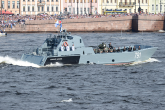 Десантный катер «Алексей Баринов», пр.11770, Главный военно-морской парад, Санкт-Петербург, 2019 год