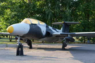 Учебно-тренировочный самолёт Аэро Л-29 «Дельфин», «Музей боевой и трудовой славы» в Парке Победы, Саратов