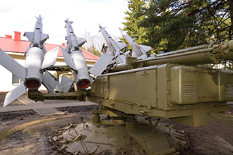 Четырехбалочная пусковая установка 5П73 комплекса С-125, Ленино-Снегирёвский военно-исторический музей