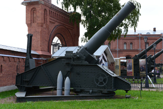 305-мм гаубица образца 1915 года, Артиллерийский музей, СПб