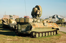 Станция артиллерийской разведки 1РЛ239 АРК-1 «Рысь» на базе МТ-ЛБу).