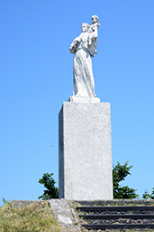 Памятник жене моряка, Балтийск, Калининградская область