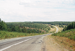 Рельеф дороги в районе деревень Верхняя Казарма - Бердяш - Сосновка (Зилаирское плато, Башкирия)