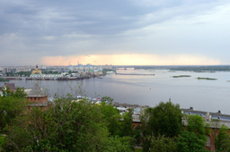 Место где Ока впадает в Волгу. Нижний Новгород