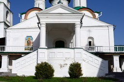 Парадный вход храма в честь Вознесения Господня (Вознесенский собор), Нижний Новгород