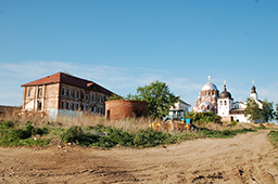 Келейный корпус постройки 1879 года. Иоанно-Предтеченский женский монастырь. 2014 год 